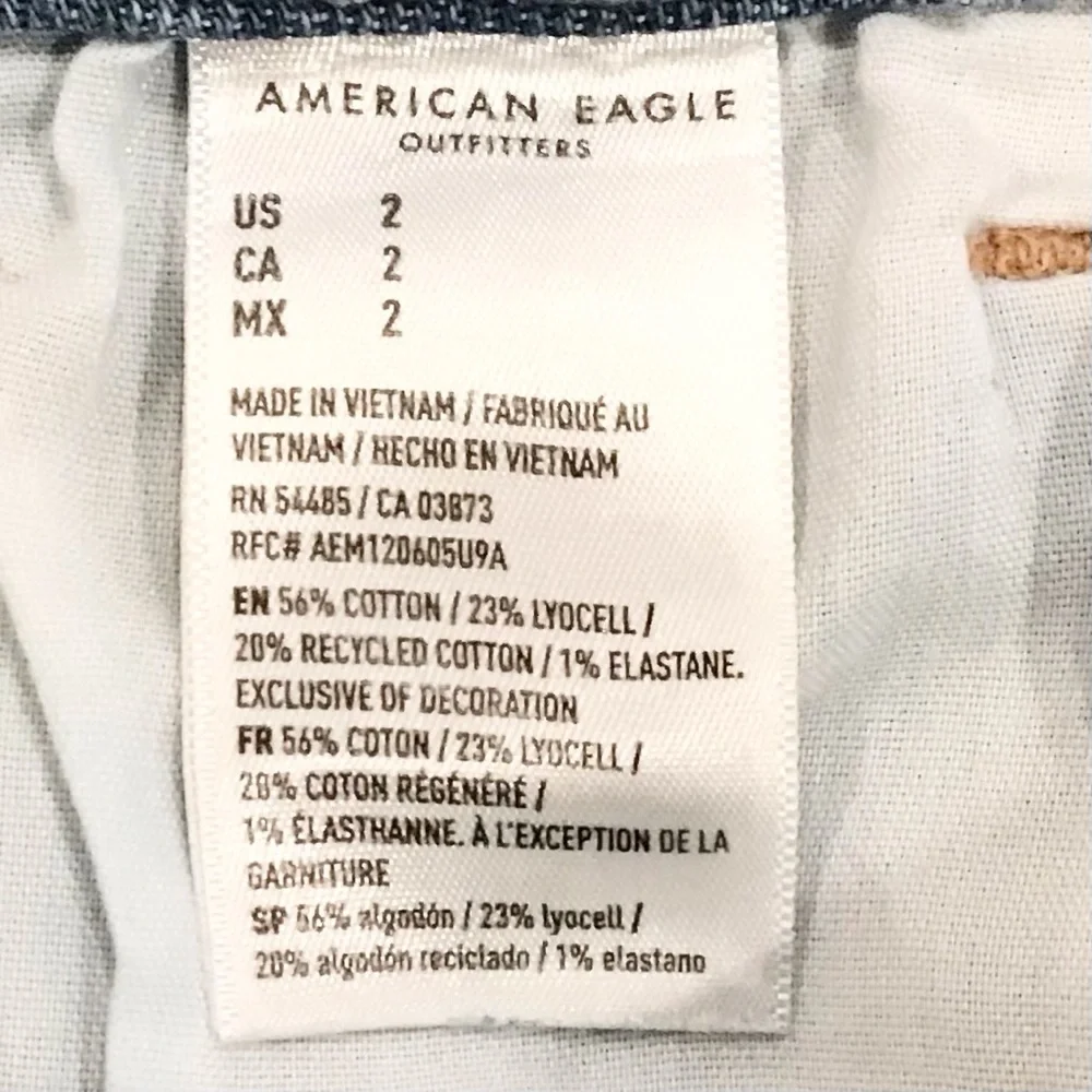 American Eagle 2 Curvy Mom Denim Shorts Stretch High Rise Crossover Waistband